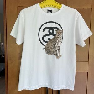 STUSSY White Cotton Cheetah Link Short Sleeve T-Shirt, Size Medium